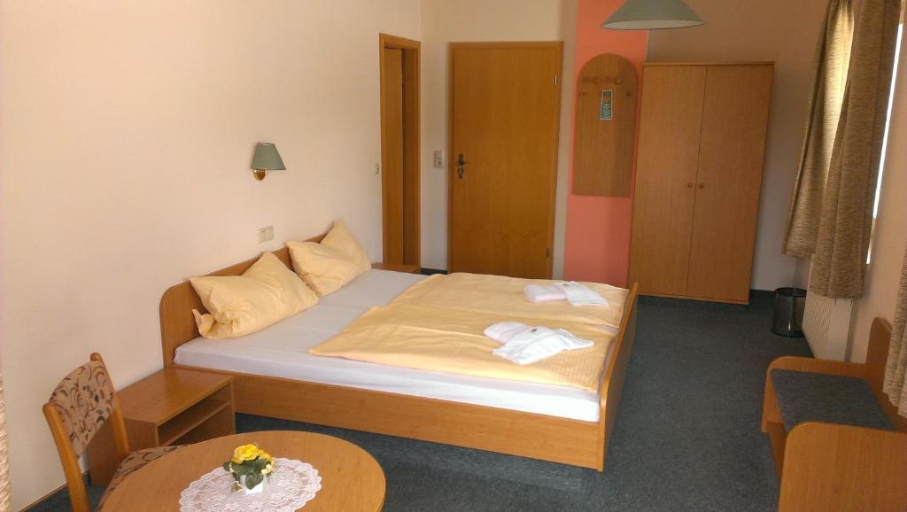 Gasthof Zum Fuerstenthal Frauenstein  Quarto foto